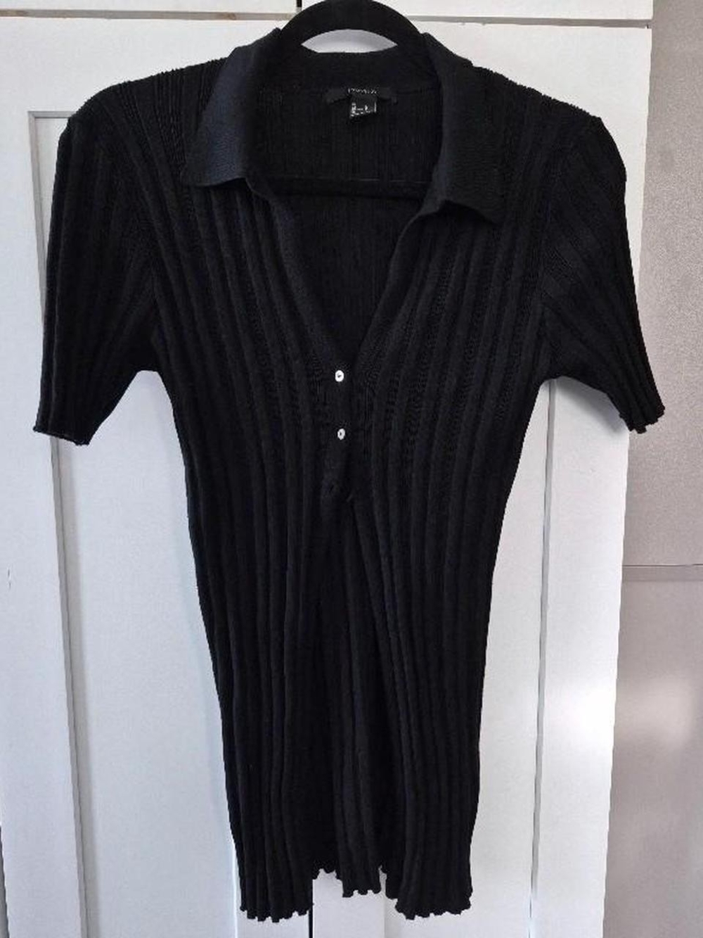 Black Ribbed Collared Women's Sweater
